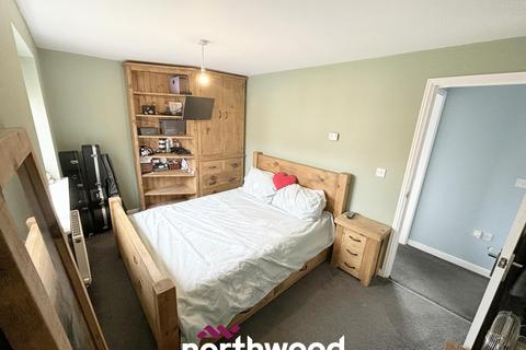 8 Thorncliffe Drive, Stainforth, Doncaster, DN7 5PX