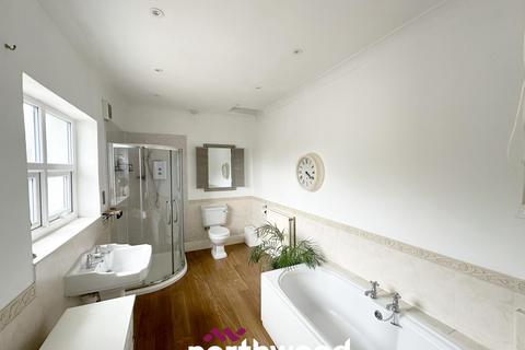 The Dove Cottage Braithwaite Lane, Braithwaite, Doncaster, DN7 5SU