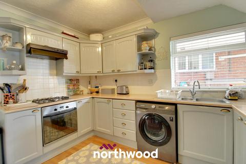 31 Ingleborough Drive, Sprotbrough, Doncaster, DN5 7AA