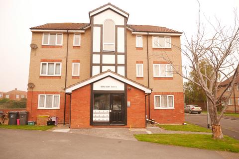 1 bedroom flat to rent, Maple Court, Bridgwater,