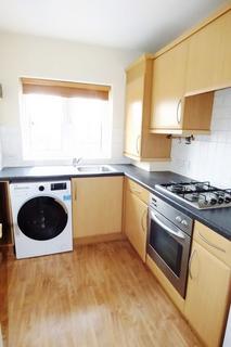 2 bedroom flat to rent, Windsor Court, Bramley LS13