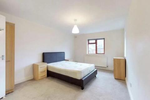 1 bedroom flat to rent, Grosvenor Gardens, Willesden Green