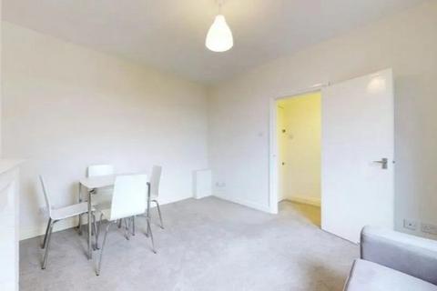 1 bedroom flat to rent, Grosvenor Gardens, Willesden Green