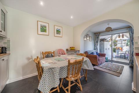 16 Lampton Road, Long Ashton, Bristol, BS41 9AQ