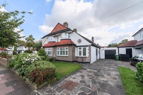 3 bedroom semi-detached house for sale, Telford Road, London SE9