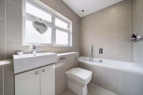 203 Faraday Avenue, Sidcup, DA14 4JE