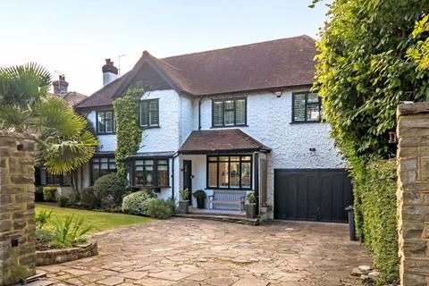 5 bedroom detached house for sale, Hartley Old Road, Purley