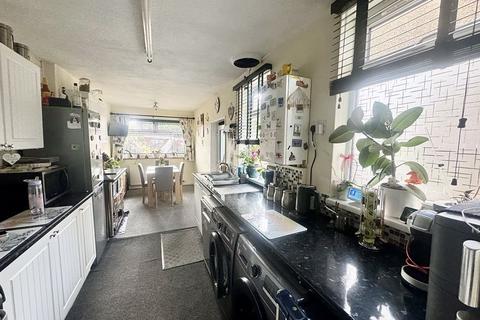 3 bedroom terraced house for sale, FREESTON STREET, CLEETHORPES