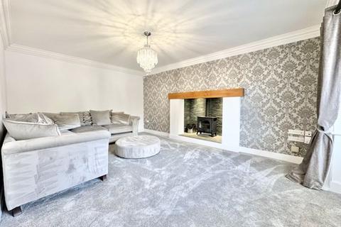 3 Oakfield Lane, Waltham, Grimsby, DN37 0BN