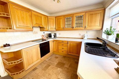 3 bedroom semi-detached house for sale, Chadderton Drive, Thornaby, Stockton-On-Tees