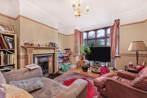 4 bedroom end of terrace house for sale, Bynon Avenue, Bexleyheath