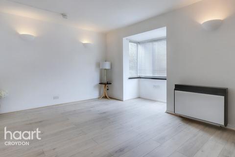 Studio for sale, Adams Way, Croydon