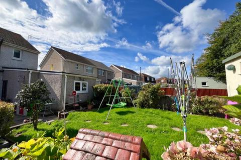10 Heol Daniel, Cwmllynfell, Swansea, SA9 2FX