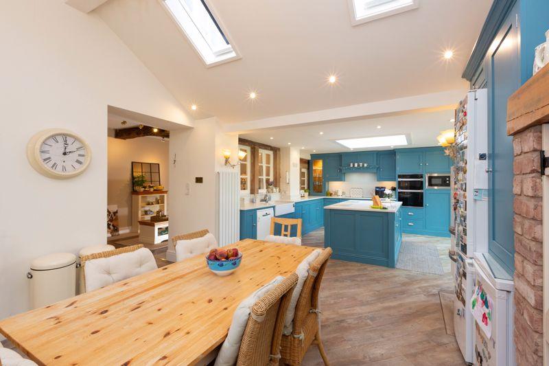 Breakfast kitchen