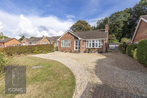 3 bedroom detached bungalow for sale, St. Edmunds Rise, Taverham, Norwich