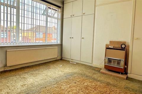 37 Chestnut Street, Chadderton, Oldham, OL9 8HH