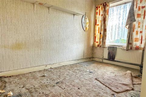 37 Chestnut Street, Chadderton, Oldham, OL9 8HH