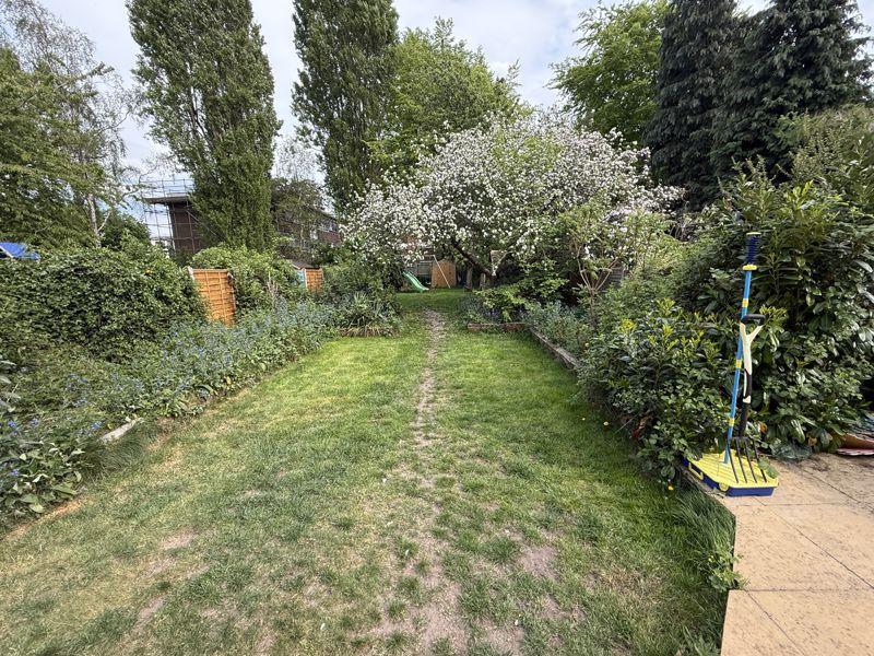 Photo 29