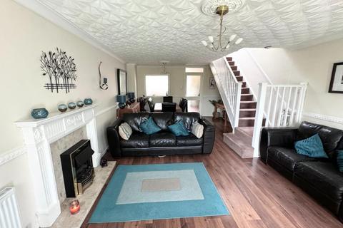 3 bedroom end of terrace house for sale, Blakeston Court, Stockton-On-Tees