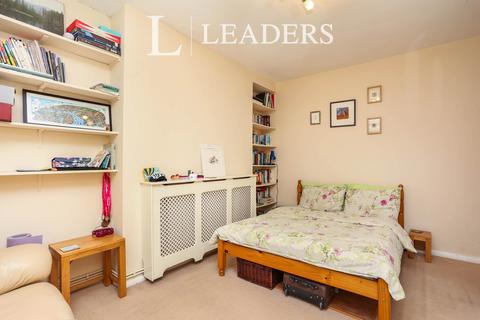 Studio to rent, Granville Park, Lewisham, SE13