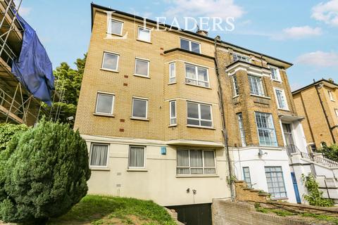 Studio to rent, Granville Park, Lewisham, SE13