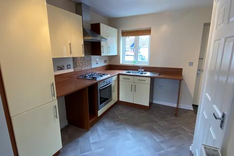 2 bedroom terraced house to rent, The Paddock, Kirton