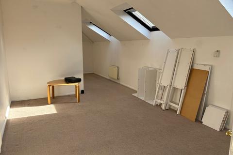 1 bedroom apartment to rent, Leatherhead