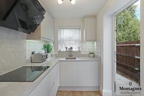 2a Brook Road, Epping, CM16 7BS