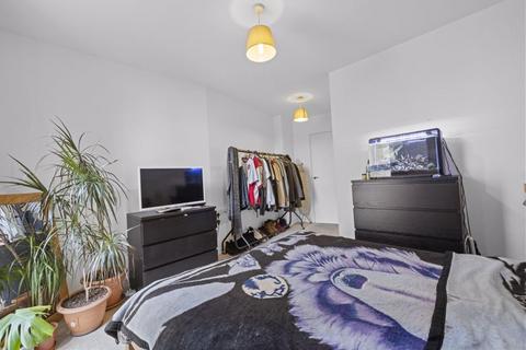 1 bedroom apartment for sale, Guide Price £230-£240k - Cabot Close, Croydon