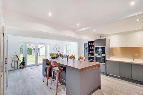 4 bedroom detached house for sale, Monteith Close, Langton Green, Tunbridge Wells, Kent, TN3