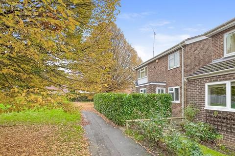 4 bedroom detached house for sale, Coppice Close, Banbury