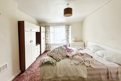 2 Rectory Avenue, Prestwich, Manchester, M25 1DE