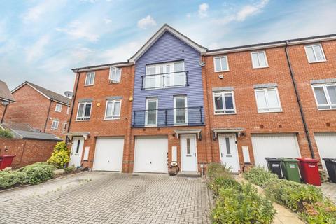 4 bedroom townhouse for sale, Chadwick Road, Langley SL3