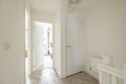 19 Chadwick Road, Slough, SL3 7FT