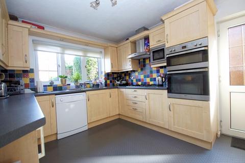 6 bedroom detached house for sale, Cuckoo Lane, Stubbington, PO14
