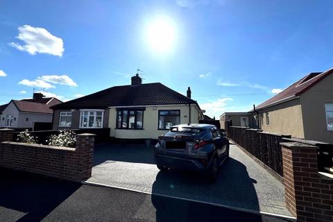 2 bedroom semi-detached bungalow for sale, Craythorne Gardens, North Heaton