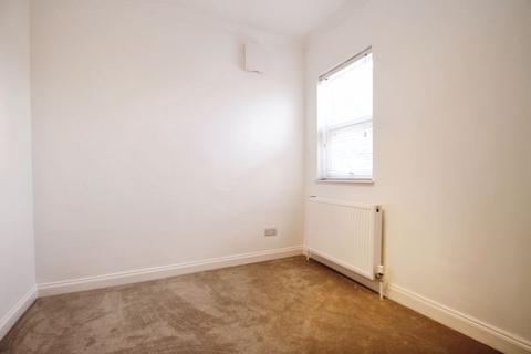 19 Tachbrook Road, Uxbridge, UB8 2QS