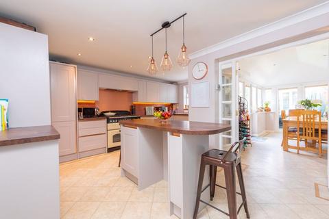 4 bedroom semi-detached house for sale, Wood End, Basingstoke RG24