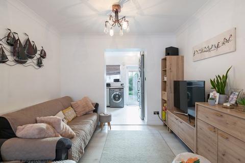 2 bedroom terraced house for sale, Ringwood Avenue, West Croydon