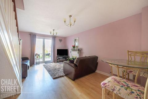 2 bedroom terraced house for sale, Bancroft Chase, Hornchurch, RM12