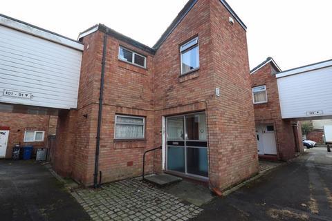 3 bedroom end of terrace house for sale, Leicester Street, Warrington, WA5