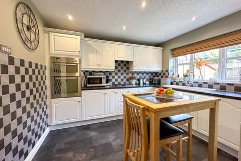 4 bedroom detached house for sale, Holywell Close, Knypersley.  ST8