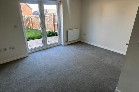 3 bedroom house to rent, Slim Drive, Gedling, Nottingham, Nottinghamshire, NG4