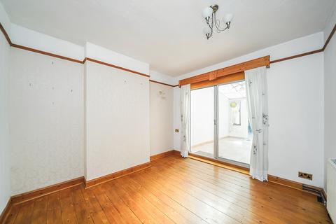 3 bedroom semi-detached house for sale, Coggeshall Road, Braintree, Essex, CM7