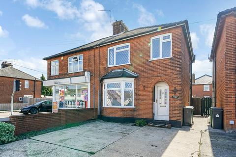 3 bedroom semi-detached house for sale, Coggeshall Road, Braintree, Essex, CM7