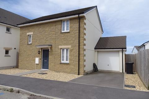 Chivilas Road, Camborne - Detached family home