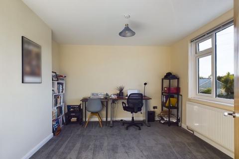 124 Weeth Road, Camborne, TR14 7NB