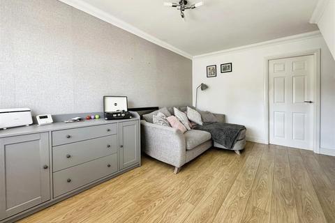 2 bedroom house for sale, Hemble Way, Kingswood HU7