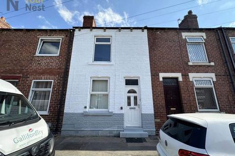 3 bedroom terraced house to rent, Ambler Street, Wakefield, WF10 4EB