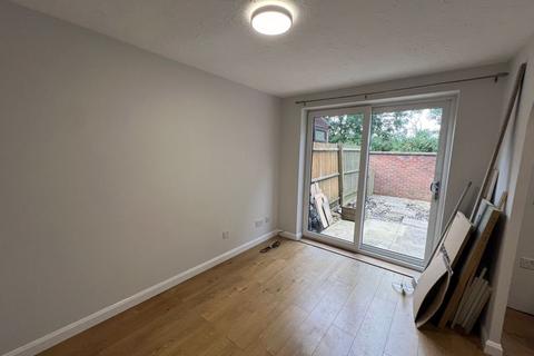 1 bedroom apartment to rent, Railton Jones Close, Bristol